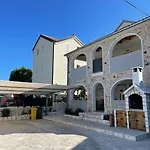 Apartamento Sajska Murter