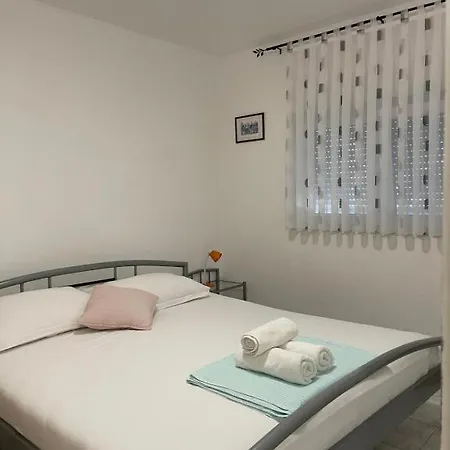 Apartament Sajska *
